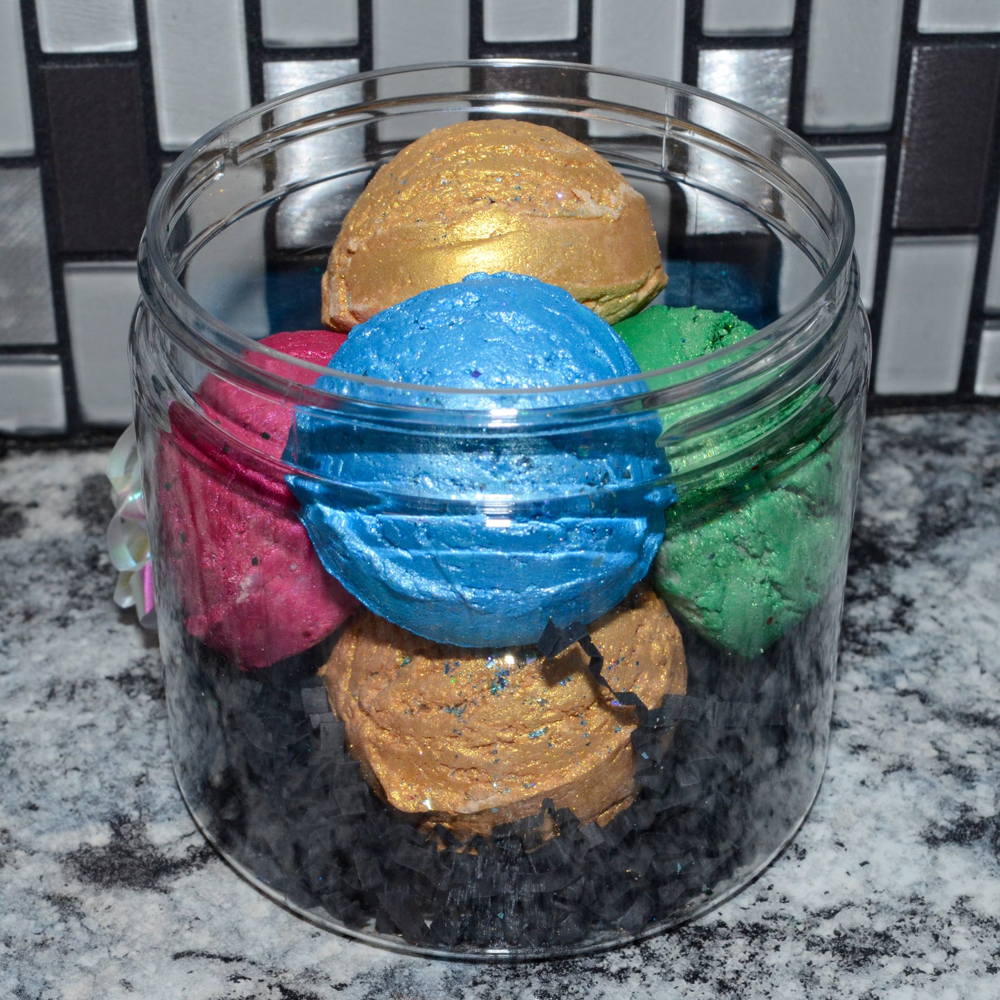 Open Bubble Scoop Jar