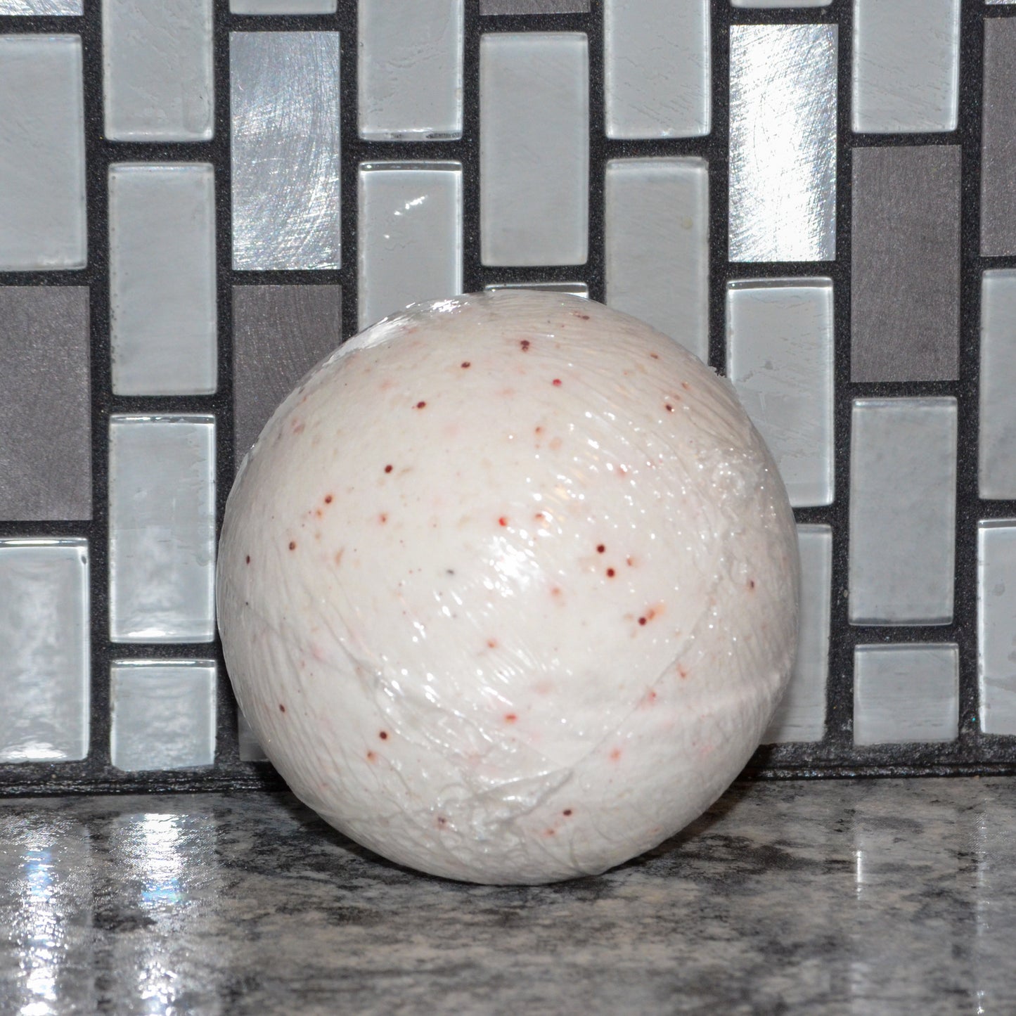 Raspberry Peppermint Bath Bomb