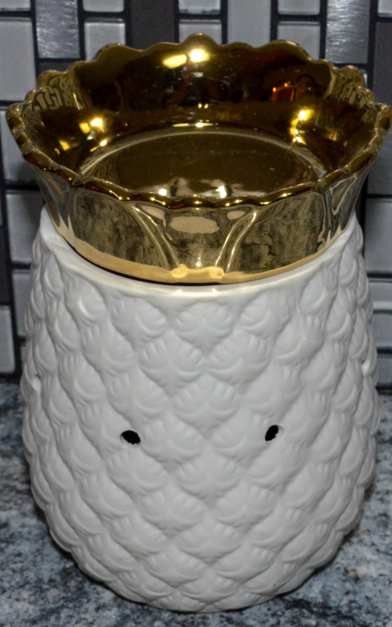 Pineapple Warmer Top View